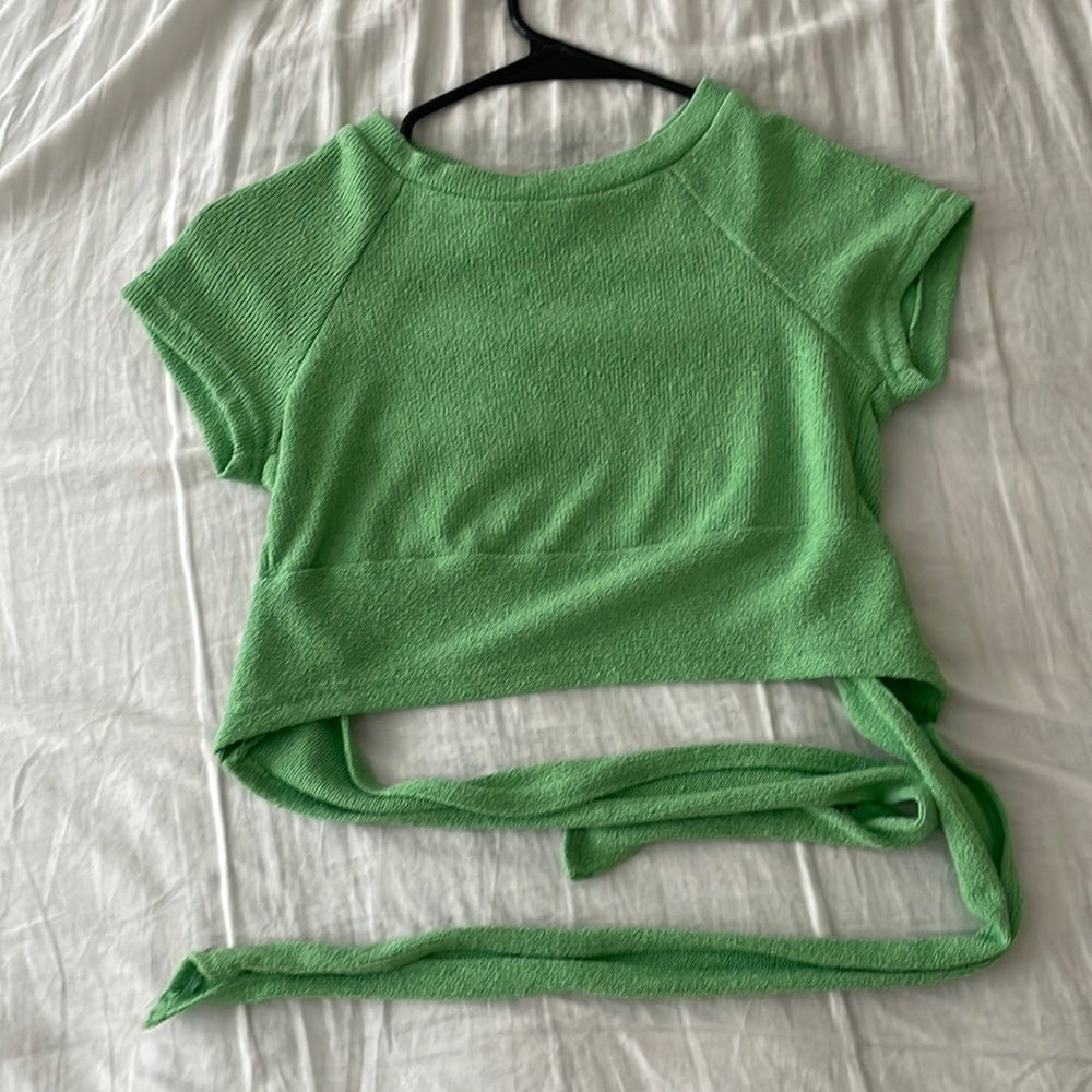 Green Cropped Top